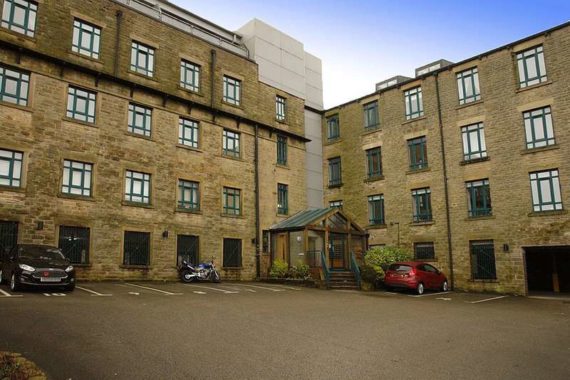 2 Bedroom Flat